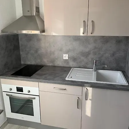 Charmant Studio Avec Climatisation Et Parking Perpignan Exterior foto